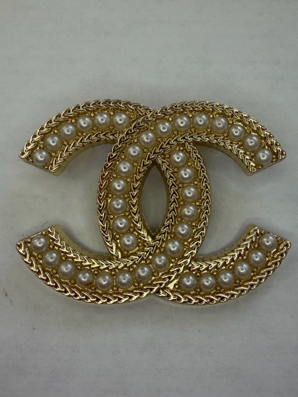 Beautiful Brooch NWOT 💎